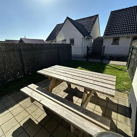 Westhinder I H30 別荘 *